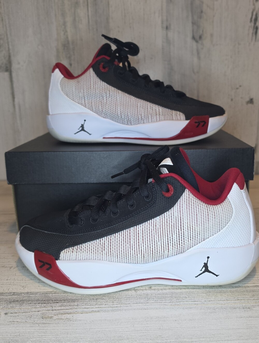 Jordan Luka .77 Bloodline Youth 7Y Basketball Shoes White Black Red w/ Box